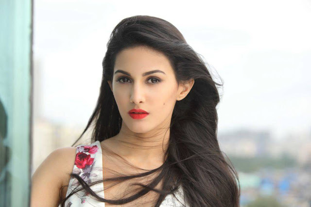 Amyra Dastur Wiki Biography Dob Age Height Weight Affairs And More