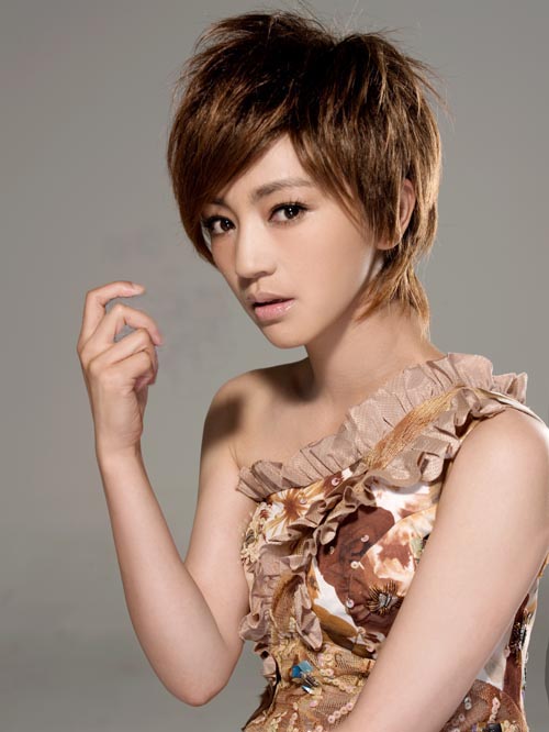 Japan Beautiful Pop Singer: Sakai Noriko