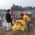 Ritual Ceng Beng di Perkuburan Tionghoa Damar Pulo Desa  Pematang Biara Ramai