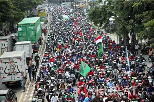 Demo Tolak Kenaikan Harga BBM Tersebar di 9 Titik Wilayah Jakarta Pusat