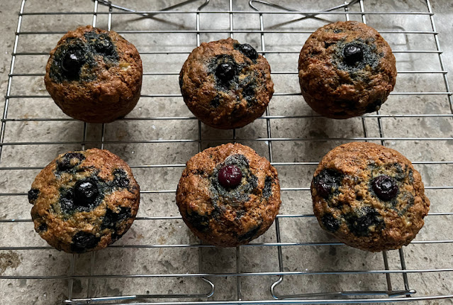 Food Lust People Love: Overripe banana and juicy frozen blueberries make these blueberry banana muffins some of the best I’ve ever baked. Small batch of six! Highly recommend!