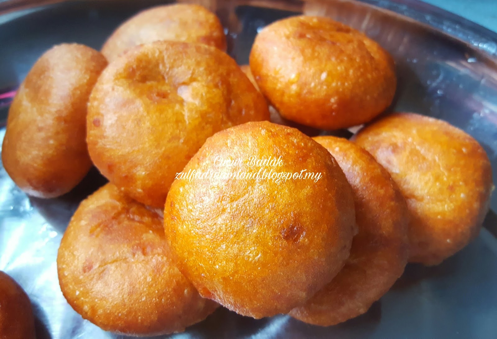 ZULFAZA LOVES COOKING: Kuih Cucur Badak