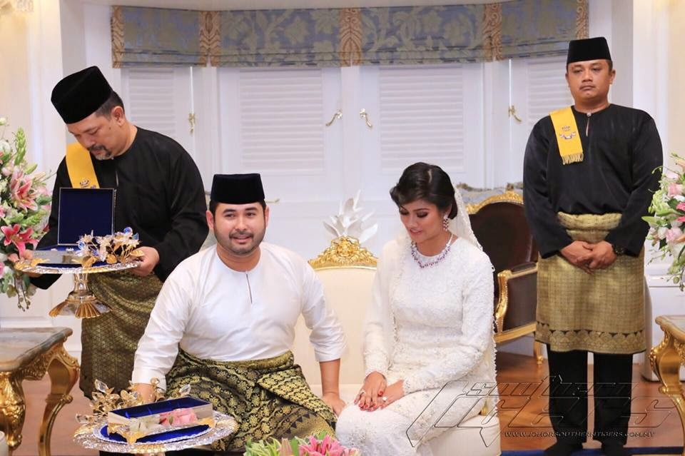 Our beautiful life Majlis Pernikahan Tengku  Mahkota  