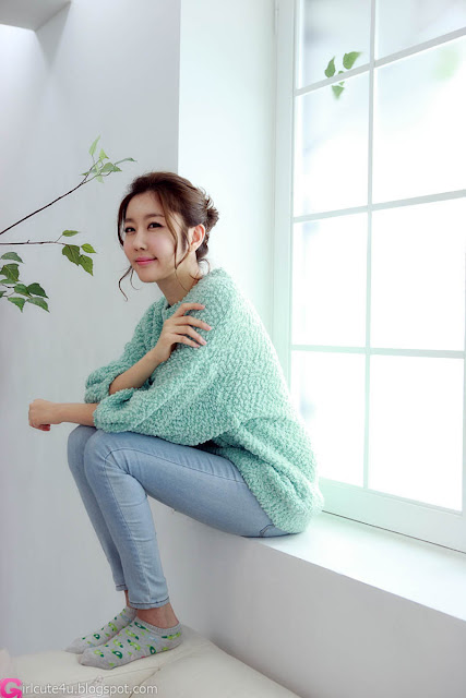 4 Choi Byeol Yee - Sweet Green Sweater-very cute asian girl-girlcute4u.blogspot.com