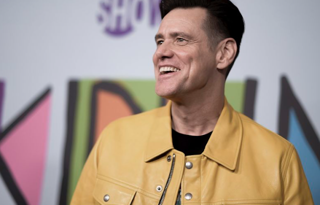 Jim Carrey: 'We have to say yes to socialism' 