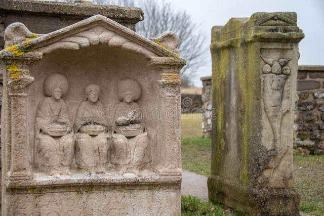 altar dedicado a las Matronas en Nettersheim, Alemania