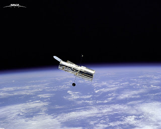 earth_hubble_1280.jpg