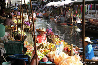 Maeklong Train Market Tour