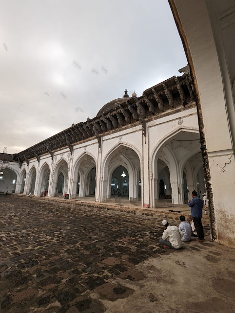 Mosque near Gol Gumbaj