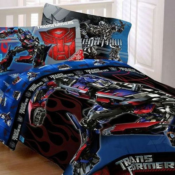 Superhero Bedding Theme For Boys Bedroom