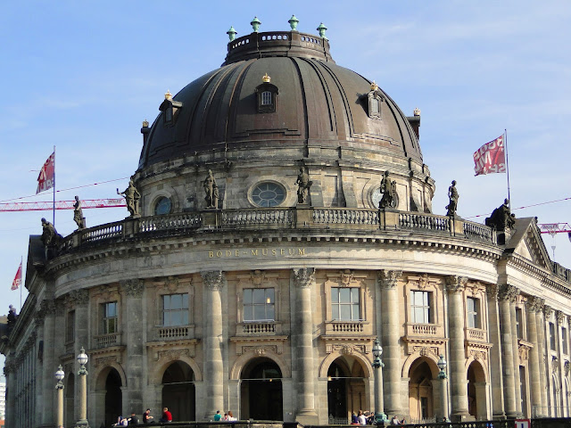 Museu Bode, na ilha dos museus, no rio Spree, em Berlim/Alemanha