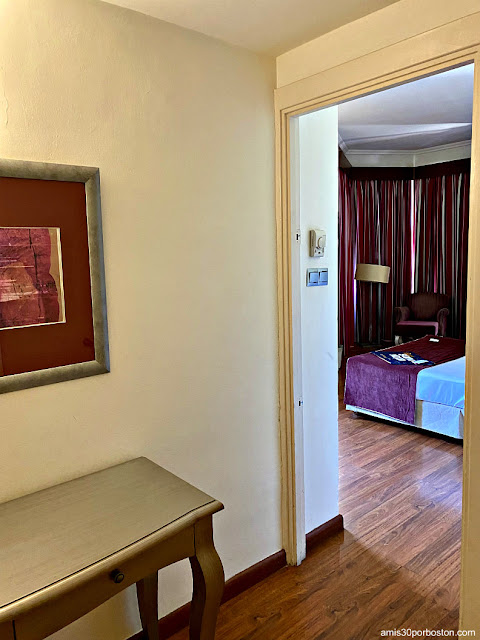 Recibidor de la Habitación en el Hotel Reina Cristina en Algeciras