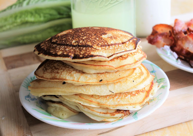 Homemade Buttermilk Pancakes Recipe