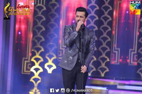 Star Studded 4th Grand Servis Hum Awards 2016 - Event Pictures