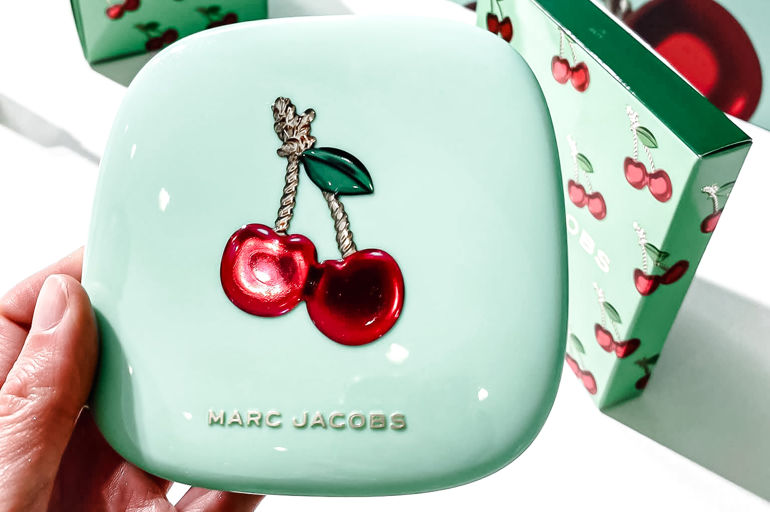 Marc Jacobs Merry Cherry Collection Noel 2020