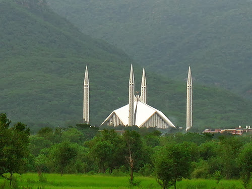 Faisal Mosque In Islamadad.