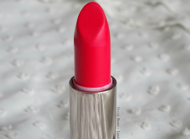 L'Oreal Paris Moist Matte Lipstick in LINCOLN ROSE R516 Review price swatches in India