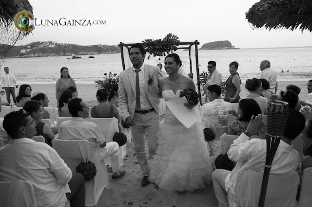 boda en playa, beach wedding, Oaxaca, México, Bodas Huatulco, Wedding Planner