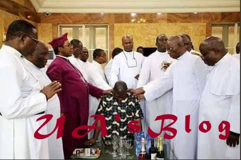 Prayer Warriors Storm Ekweremadu's House, Lay Hands On Him Amidst EFCC Interrogation Drama (Photo)