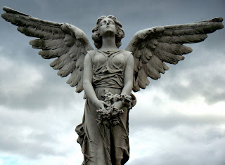 Resultado de imagen de escultura angel