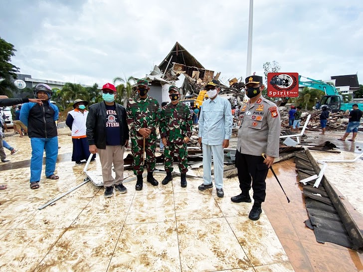 Kapolda Sulsel, Gubernur Sulsel dan Pangdam XIV Hasanuddin, Tinjau Langsung Pasca Gempa di Sulbar 