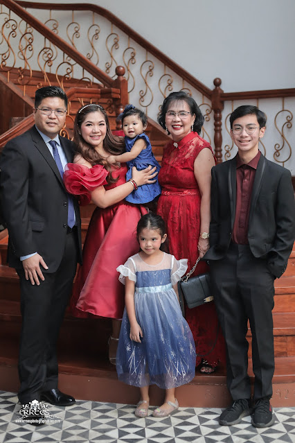 Pacita 70th Birthday  Photo: Errees Photography and Videography Stylist: Julius Aquino  Coor: Chloe  #teamerrees #erreesphotography #studioportrait #viganphotostudio #abraphotostudio #ilocosphotographer #abraphotographer #filipinophotographer #manilaphotographer #portrait #familyportrait #70bday #birthday