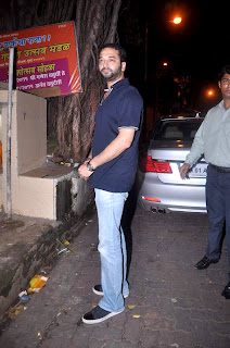 Deepika's Cocktail success bash to all friends