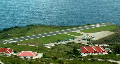 juancho-e.-yrausquin-airport