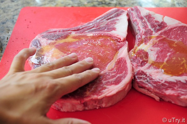 Grilled Ribeye Steaks with Vanilla Coffee Rub and a Giveaway!  http://uTry.it