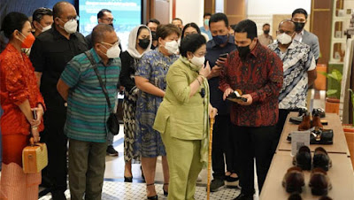Megawati Tinjau Gedung Sarinah