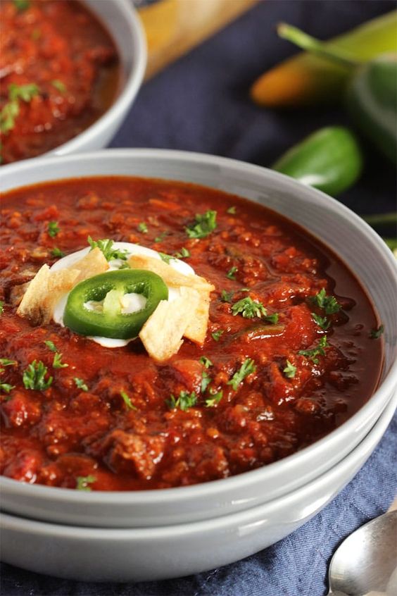 Make Sweet and Spicy Slow Cooker Chili