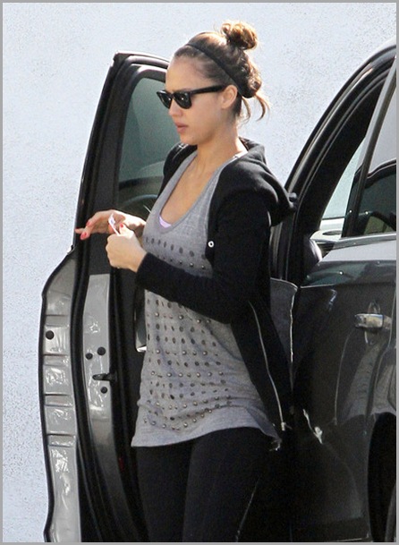 Jessica Alba Pregnant Jessica Alba Arriving 10