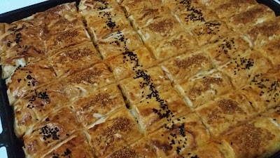 pırasalı kıymalı börek.