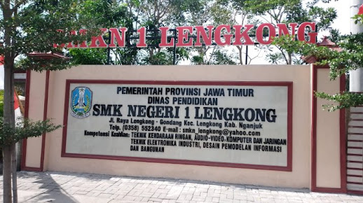 Diduga Pungli Berdalih Sumbangan di SMKN 1 Lengkong Nganjuk, Kepala Sekolah Harus di Pecat!!