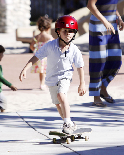  Victoria and David Beckham kid Romeo