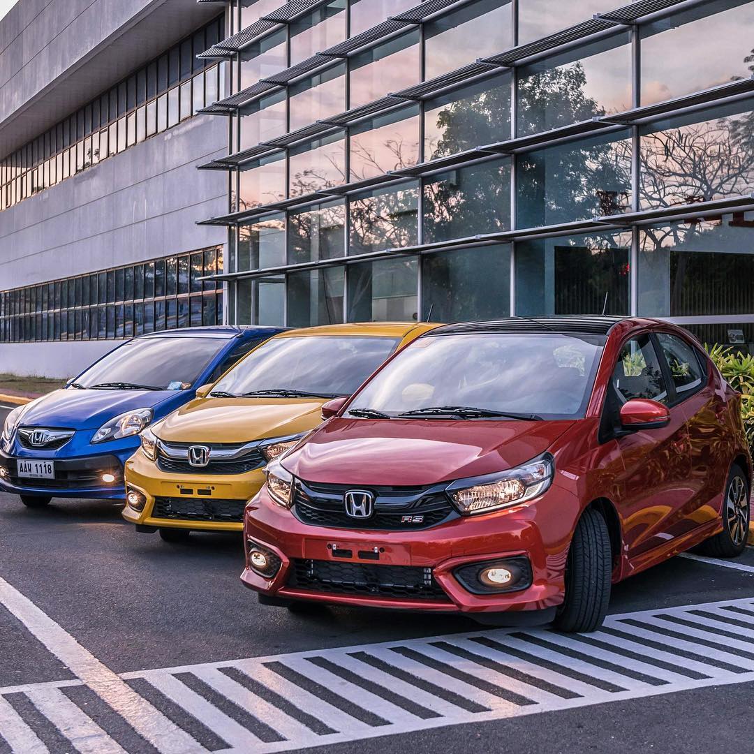 Harga Mobil  Honda  Brio  terbaru Desember 2021  Sakmadyone com