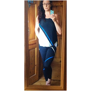 Tricolour Fitness Wear Oysho Selfie