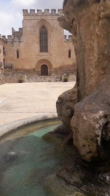 PR-C8 Santes Creus - Les Pobles - Castell de l'Albà- l'Albà - Santes Creus, plaça de Sant Benet a Santes Creus