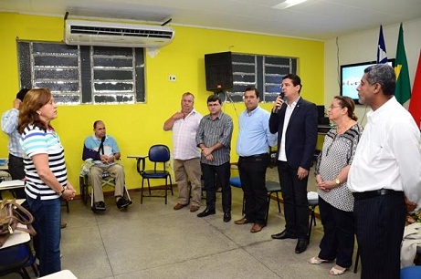 Prefeito Railton Ramos de Itagi reconduzido à presidência do Consórcio Médio Rio das Contas