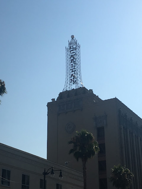 El Capitan Light Tower Hollywood Los Angeles