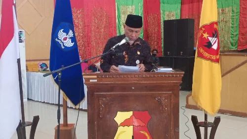 Gubernur Sumbar Beri Kuliah Umum di UMMY Solok, Ungkap Sejumlah Tantangan.