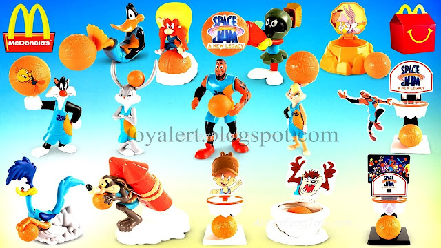 McDonalds Space Toys 2021 Canada Set of 14 includes Daffy Duck, Lola Bunny, Bugs Bunny, Elmer Fudd, Road Runner, Wile Coyote, Sylvester, Taz, Marvin the Martian, LeBron James