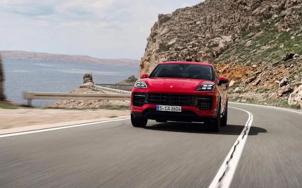 Novos Porsche Cayenne GTS 2024: lançamento confirmado no Brasil