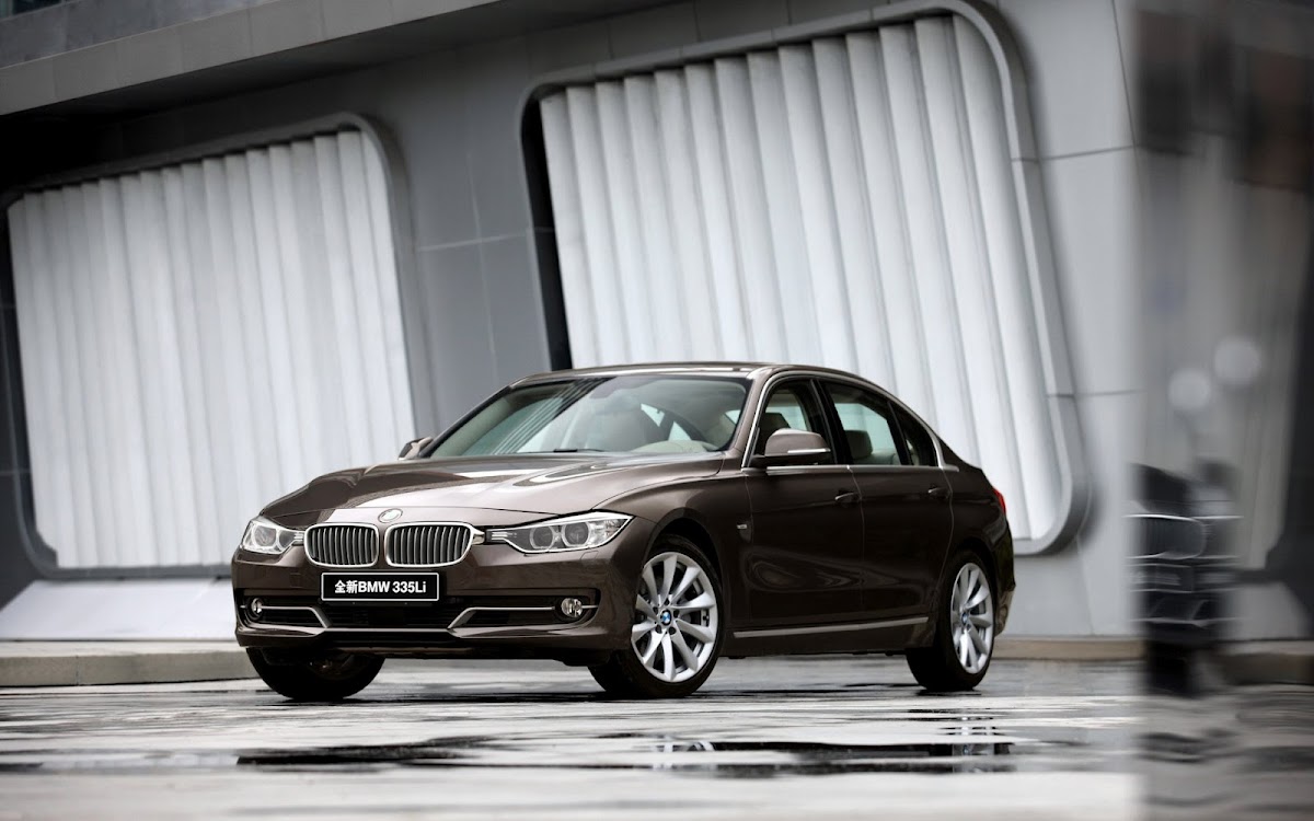 2013 BMW 3 Series Li Widescreen HD Wallpaper 3