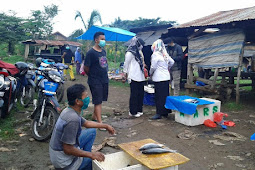 Andi Ihsan Ungkap Tim Gugus Tugas Bantaeng Sosialisasikan Penggunaan Masker di Pasar Bantaeng