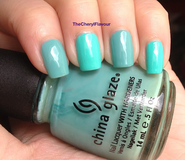 China Glaze Too Yacht To Handle vs China Glaze For Audrey