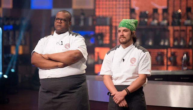 Estefano Zaquini e Vitor Bourguignon disputam a final do MasterChef Brasil  a Revanche