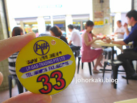 River-South-Hoe-Nam-Best-Prawn-Noodles-Singapore-河南肉骨大虾面