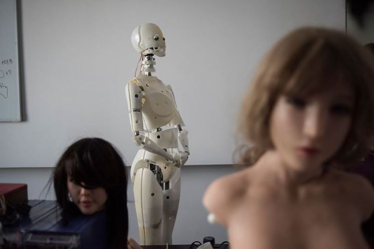 Telah Hadir, Robot Seks Pintar untuk Pria Kesepian