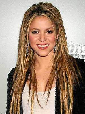 Hot Shakira For Wallpaper HD